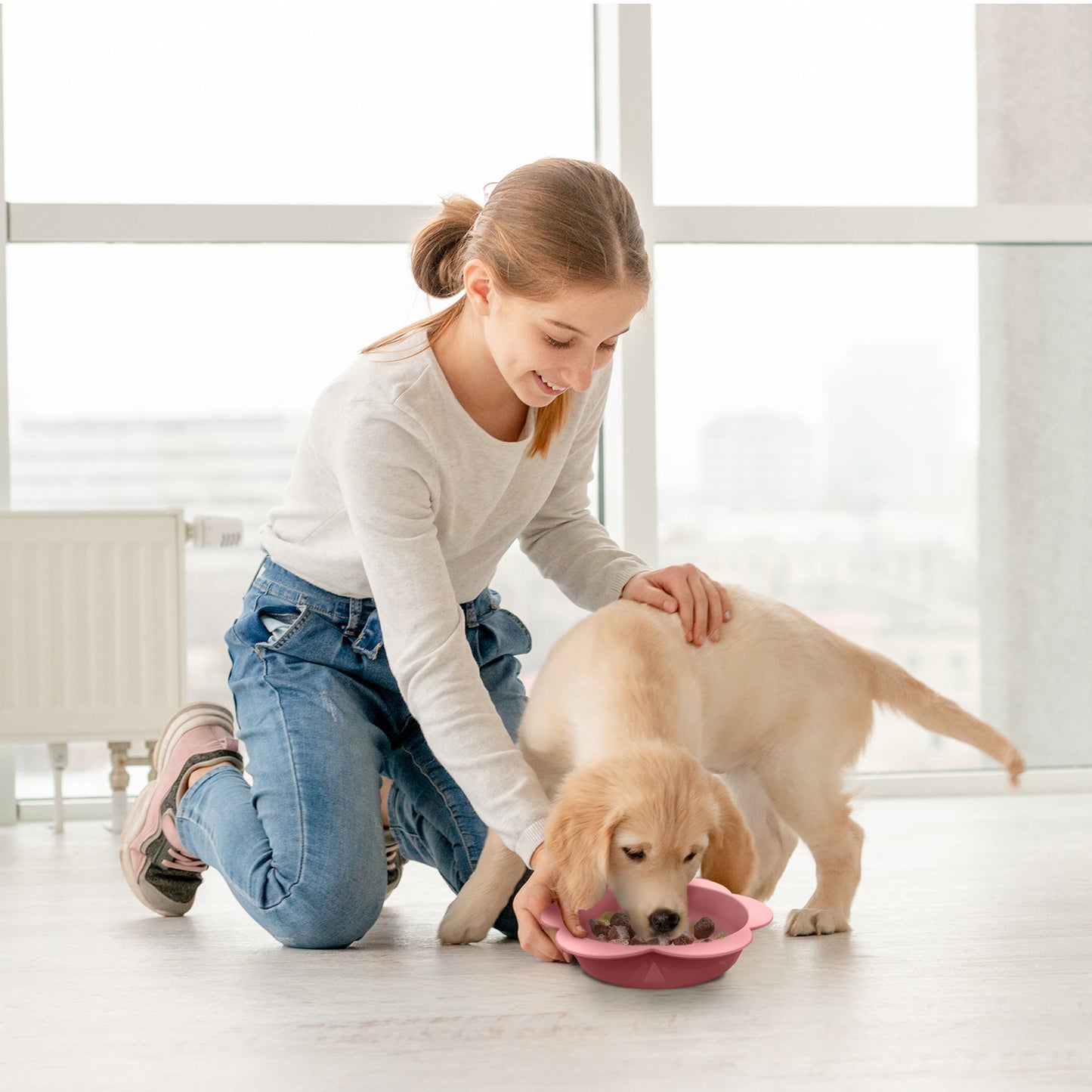 P.T. Supply Co. Small Flower-Shaped Silicone Pet Bowl with Non-Slip Suction Base