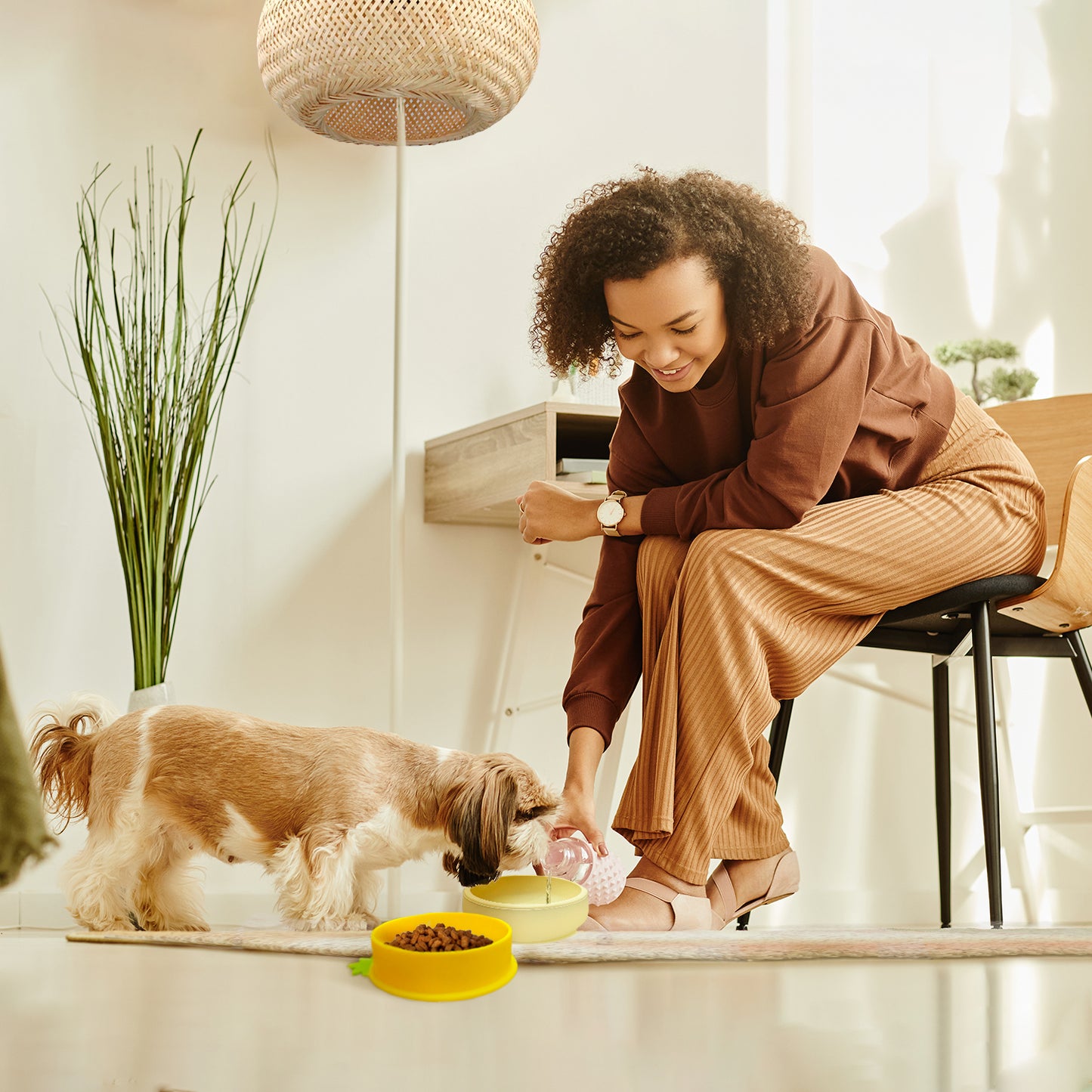 P.T. Supply Co. Yellow Small Pineapple-Shaped Silicone Pet Bowl with Non-Slip Suction Base